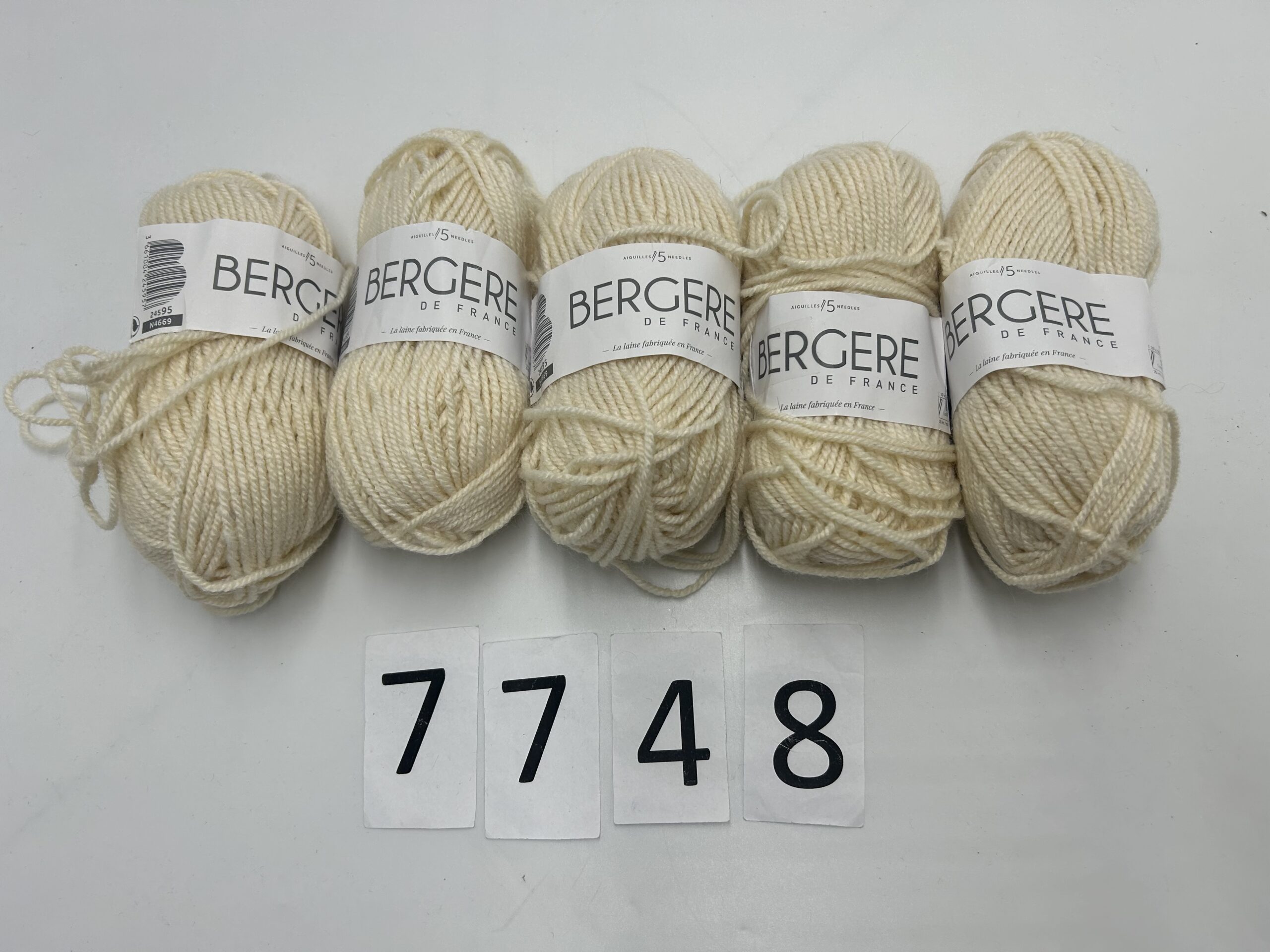 Włóczka zestaw 7748
